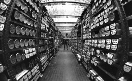 Uncertainty and the Archive: Reflections on Medieval Arabic and Persian Book Culture in the Digital&nbsp;Age